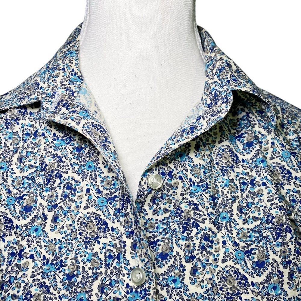 Lands’ End Blue and White Paisley Long Sleeve Button Down Shirt - Picture 4 of 14